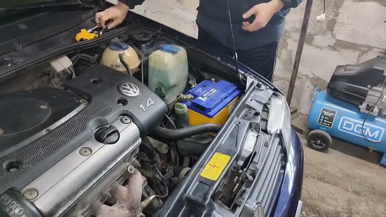 расположение стартера volkswagen polo вид под капотом